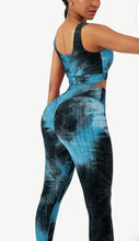 Load image into Gallery viewer, Tie-Dyed Print Yoga Set
